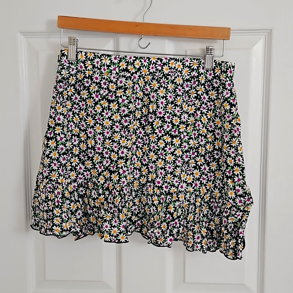 zara trafaluc collection floral mini skirt